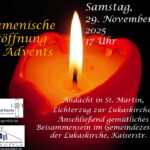 Ökumenische Adventseröffnung: dicke, rote Kerze vor dunklem Hintergrund